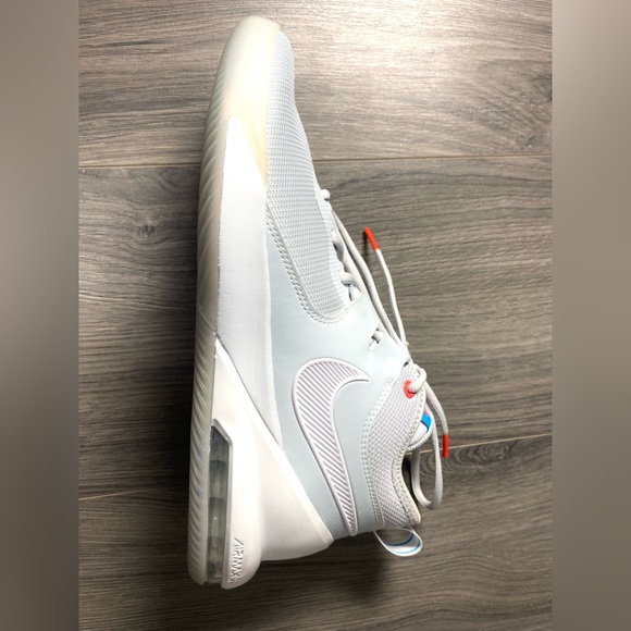 Air Max Impact 'Pure Platinum' - Picture 2 of 5